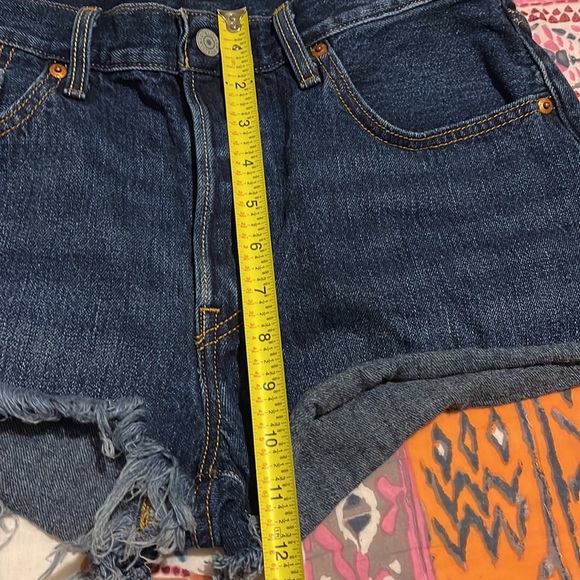Levi’s 501 High-Rise Denim Shorts - Picture 11 of 13